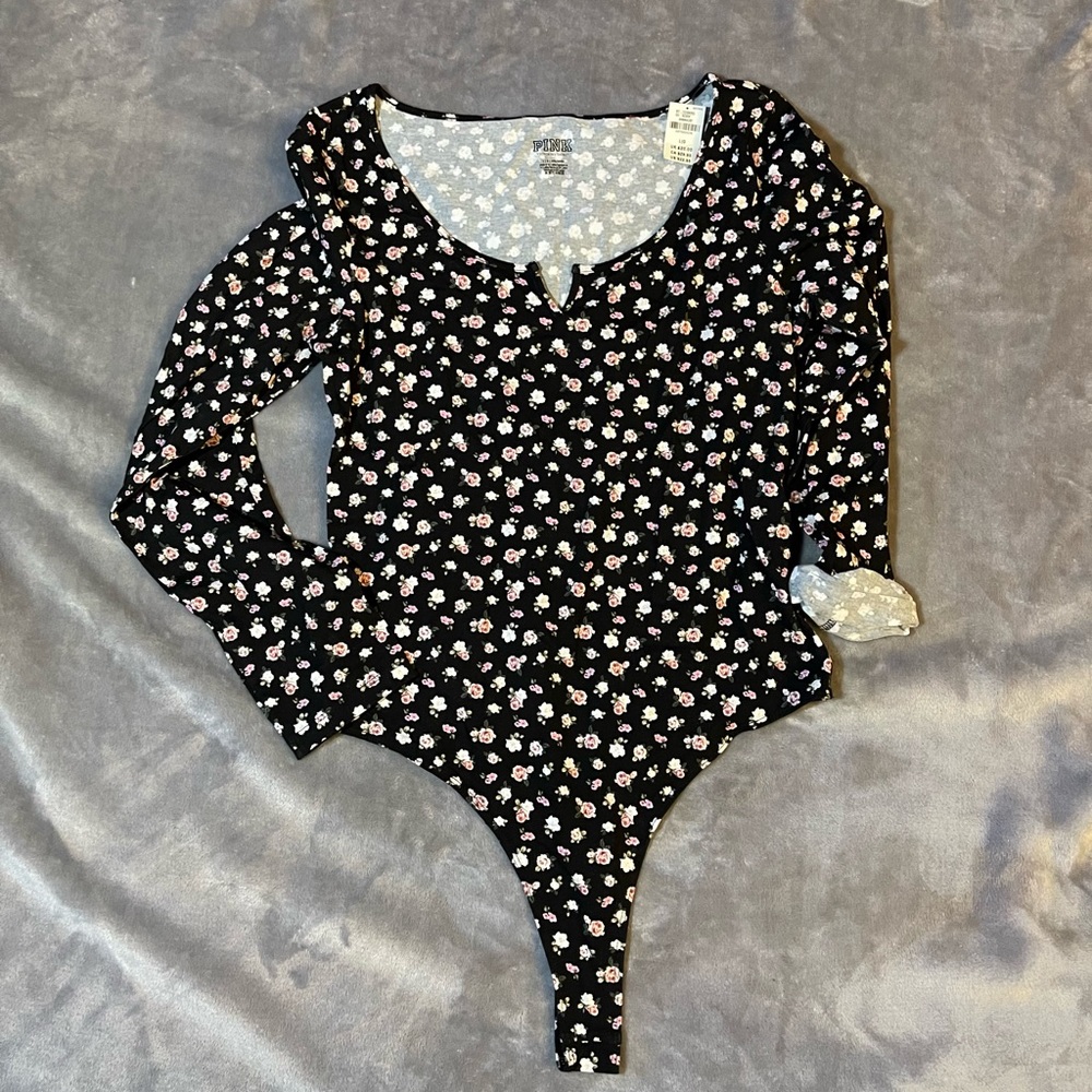 PINK long sleeve 90’s inspired bodysuit top